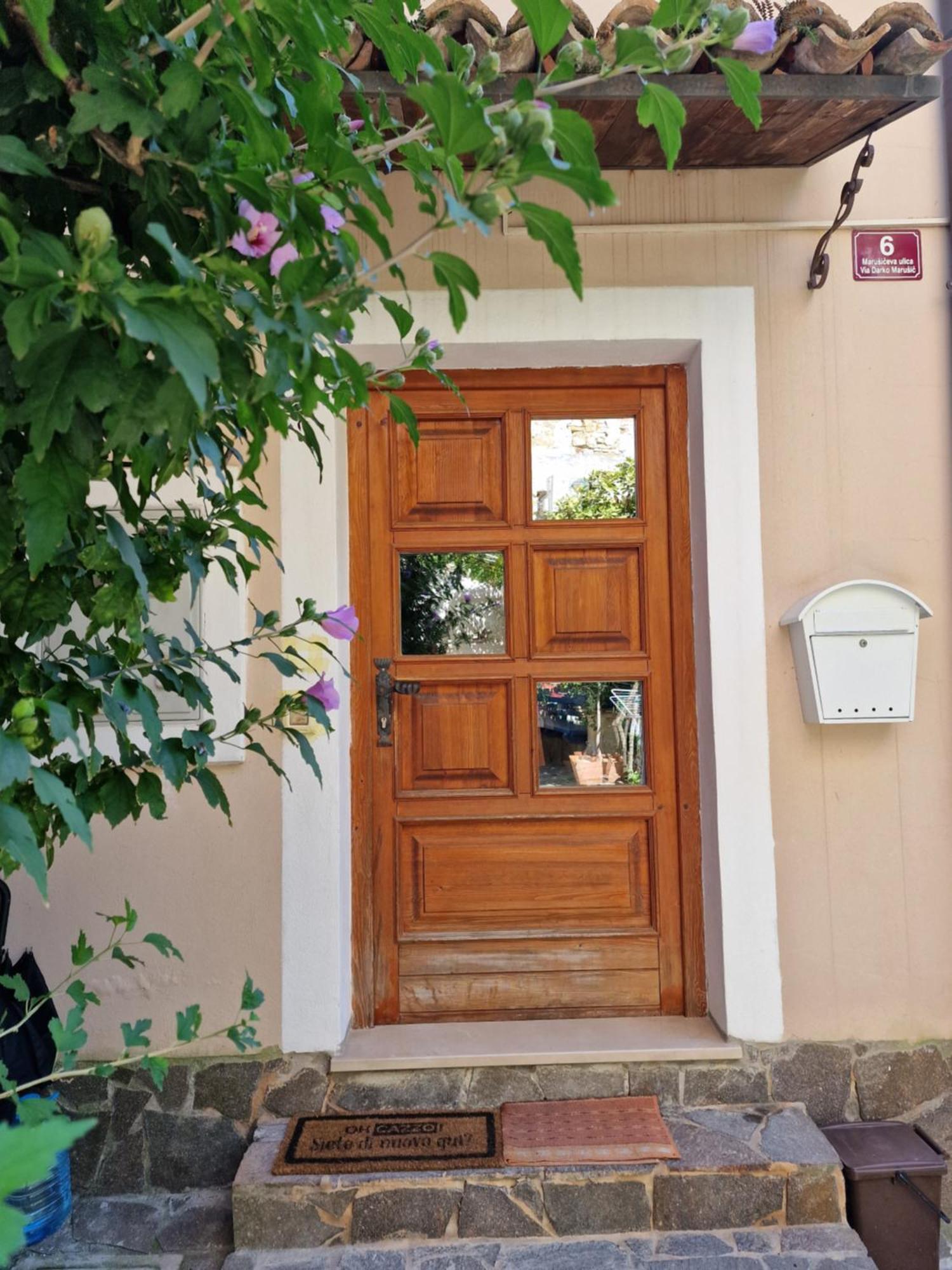 Apartment Apartmaji Mila *